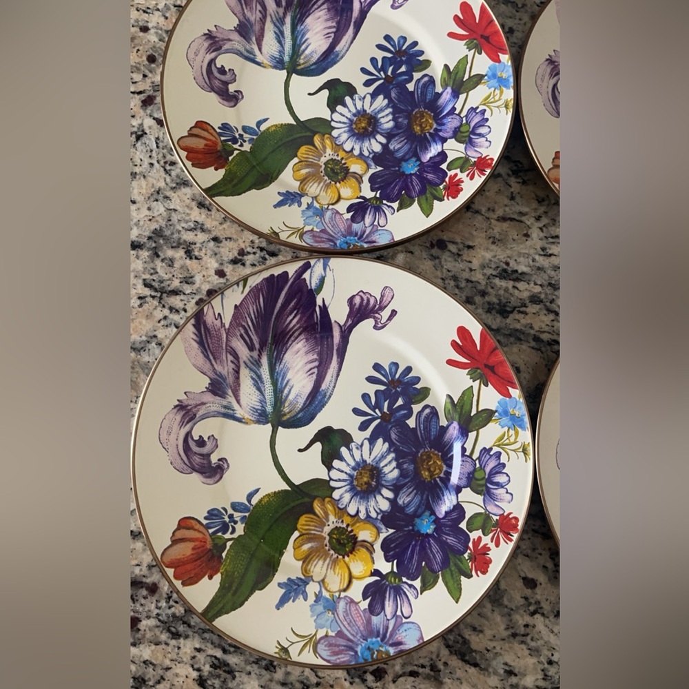 Mackenzie Childs white flower market set of 4